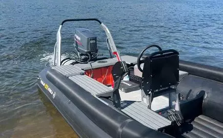 Лодка Solar Стрела 490 с мотором Yamaha 85 — готовый комплект лодки под ключ